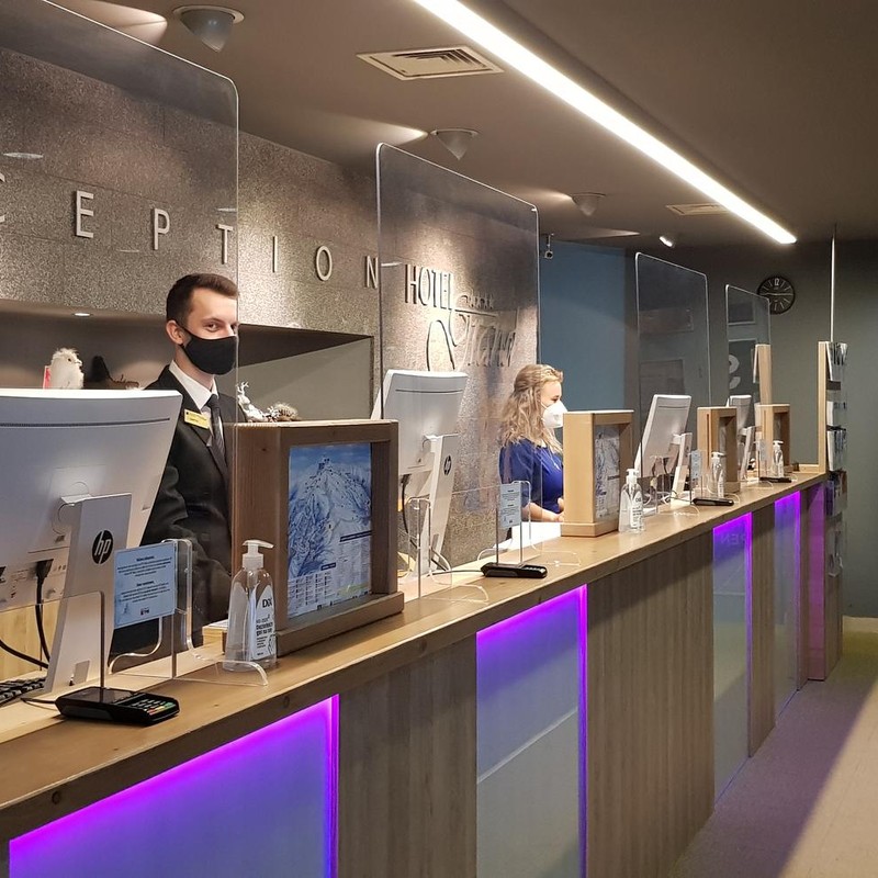 Recepčná/recepčný Hotel Grand**** Jasná 
